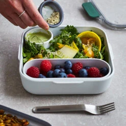 Black+Blum Lunch Box Original 1L Olive 9 Black+Blum Lunch Box Original 1L Olive -Camping Equipment k2ecc53a1ba6734b2417deb97c3bd72dc