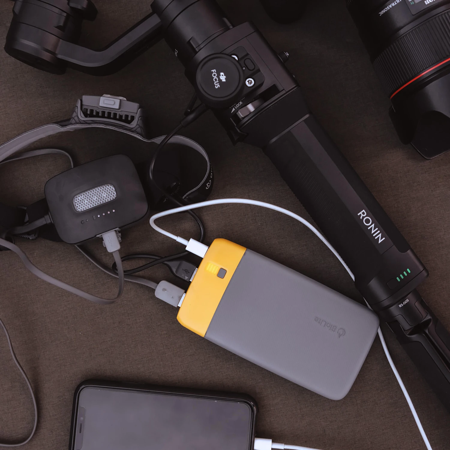 External 6000mAh Charger 4 External 6000mAh Charger - Image 2