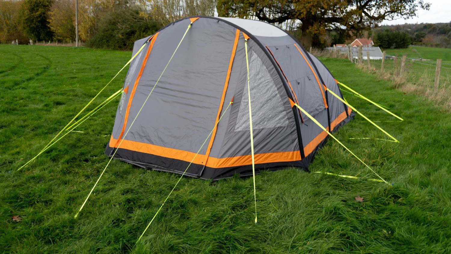 OLPRO Abberley XL Breeze 4 Berth Inflatable Tent 7 OLPRO Abberley XL Breeze 4 Berth Inflatable Tent - Image 5